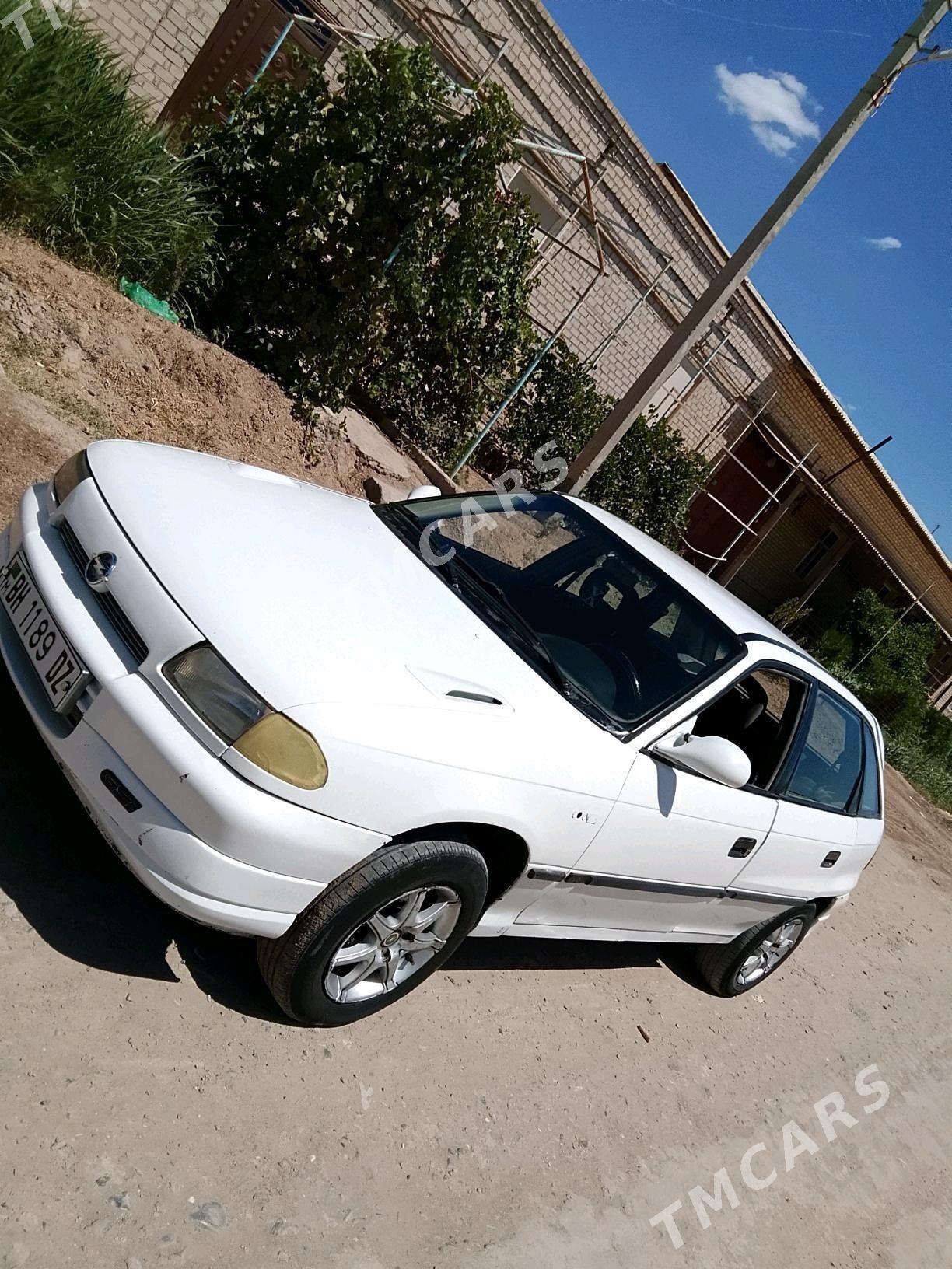 Opel Astra 1993 - 30 000 TMT - Daşoguz - img 7