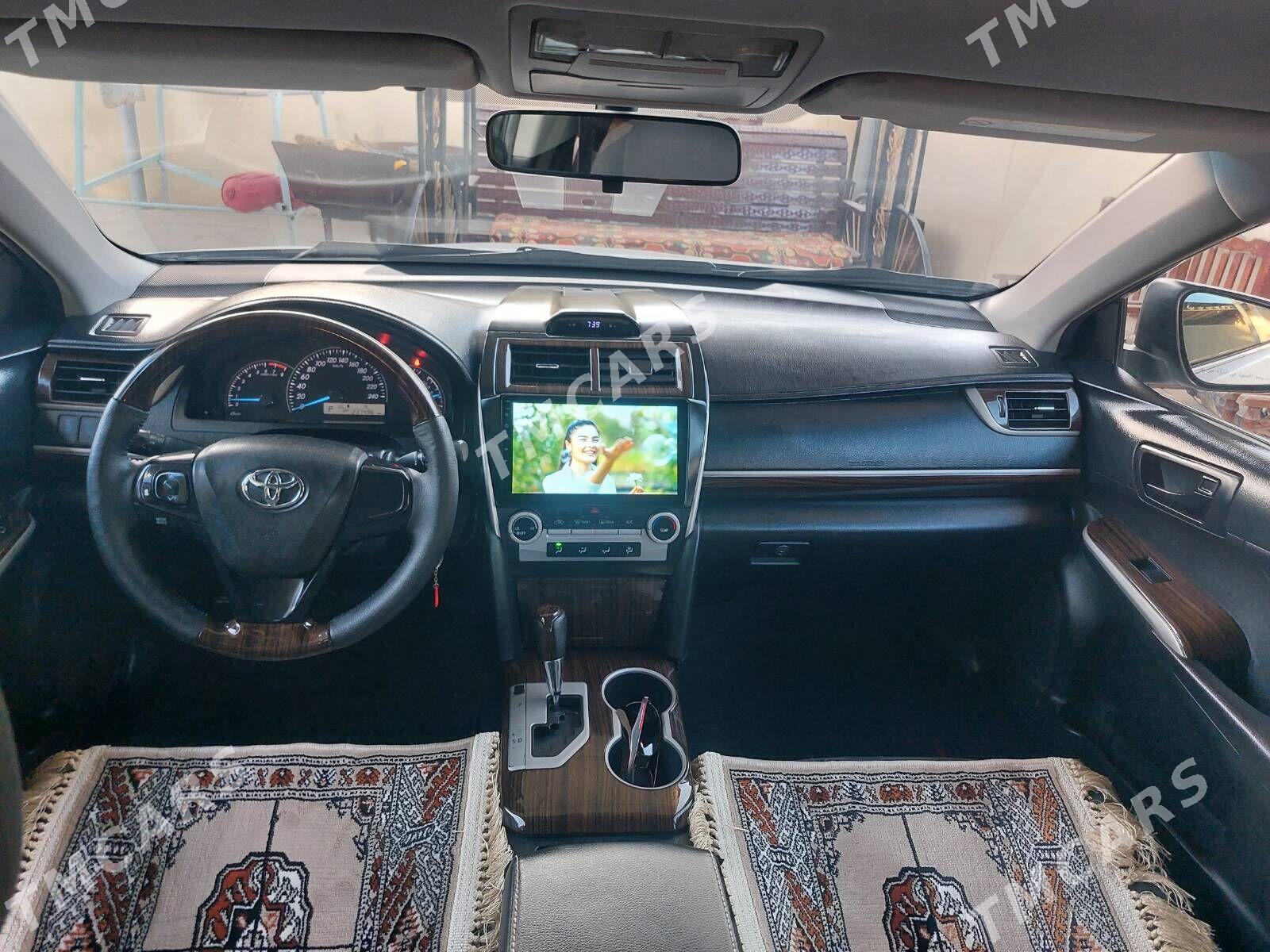 Toyota Camry 2016 - 212 000 TMT - Бузмеин - img 4