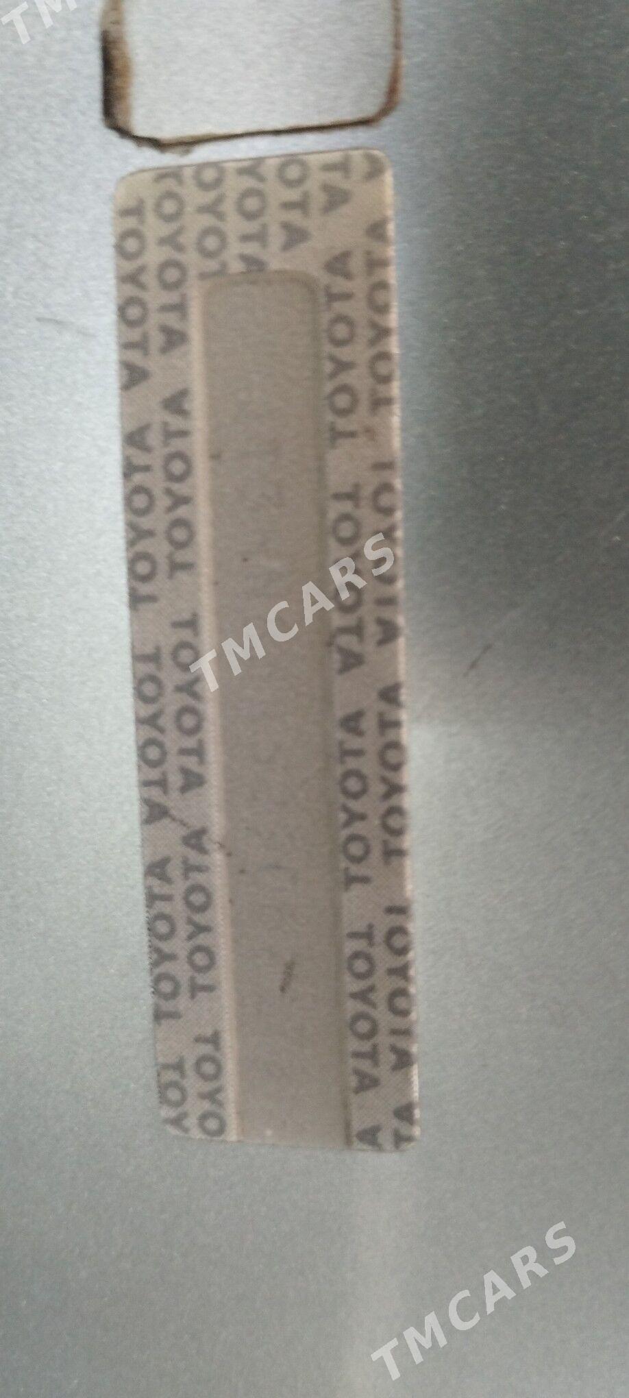 Toyota 4Runner 2002 - 165 000 TMT - Kaka - img 5