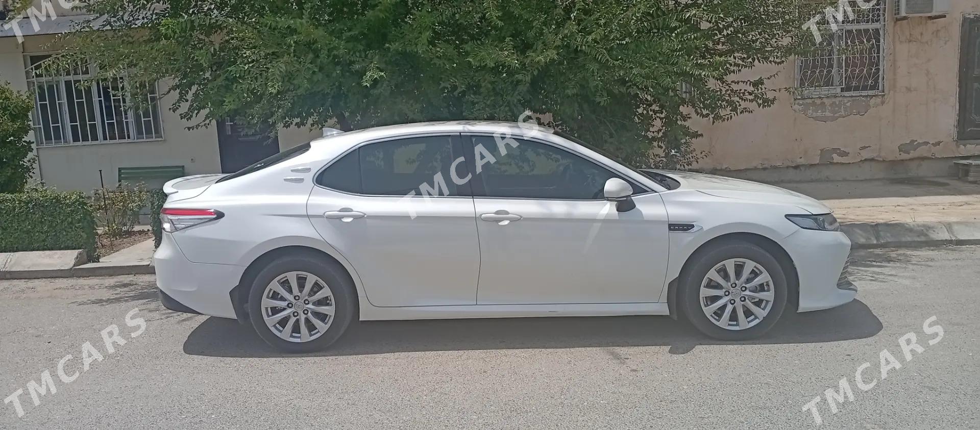 Toyota Camry 2019 - 235 000 TMT - Aşgabat - img 9