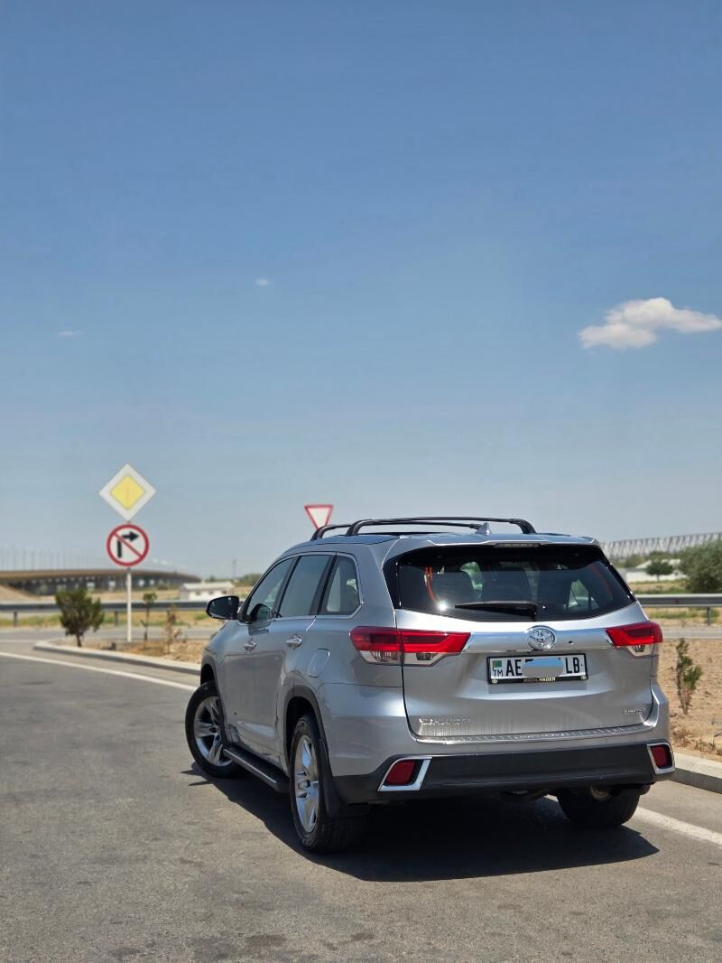 Toyota Highlander 2017 - 440 000 TMT - Туркменабат - img 6