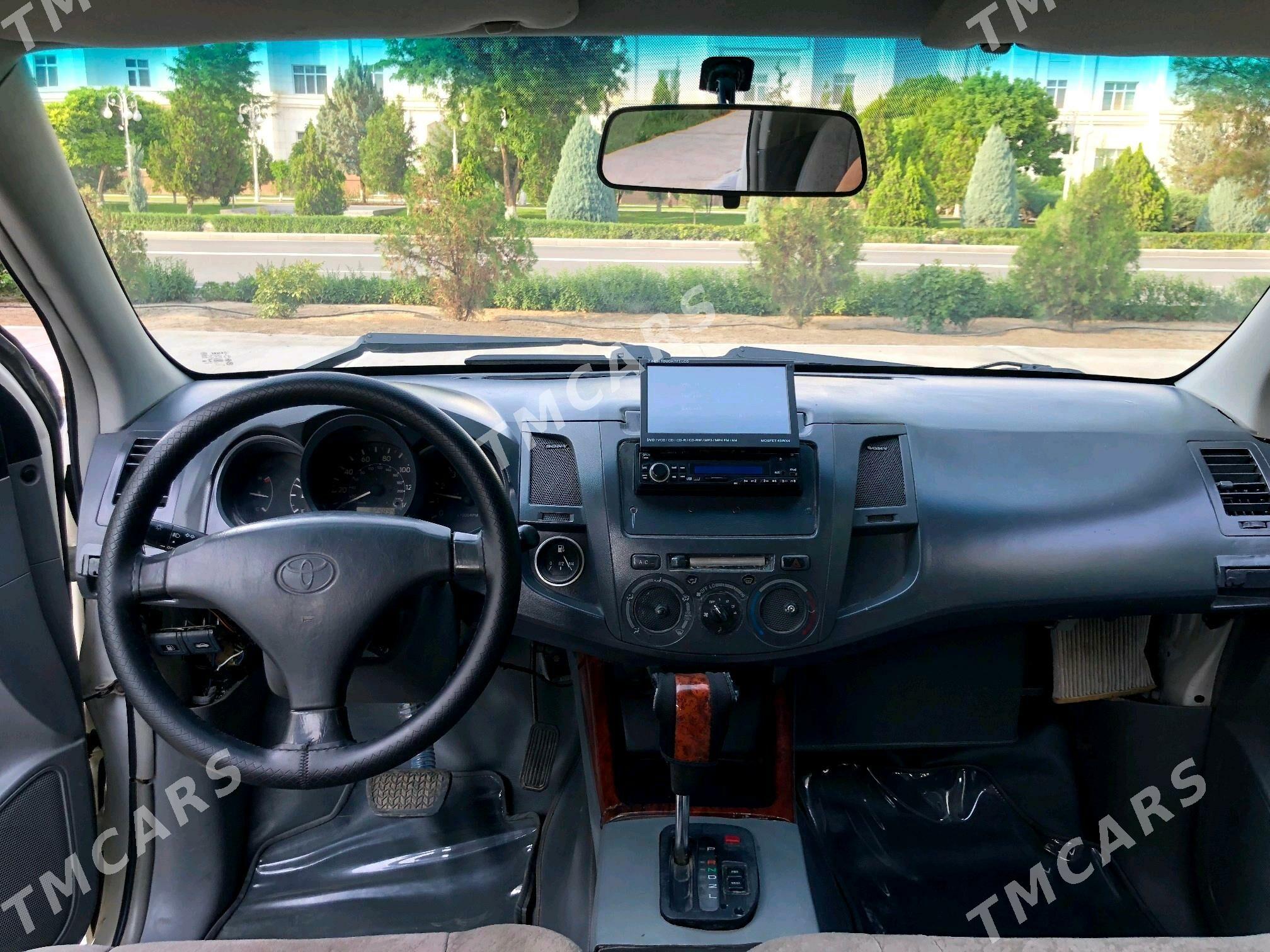 Toyota Hilux 2007 - 155 000 TMT - Gagarin köç, köne Howa menzili - img 4