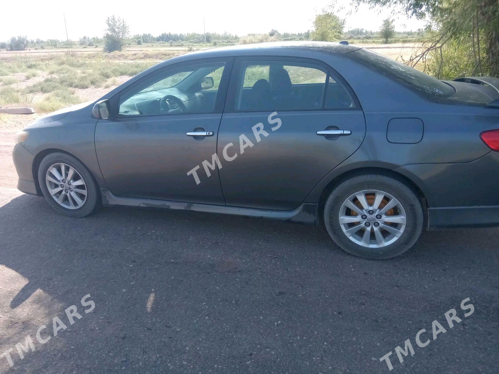 Toyota Corolla 2010 - 150 000 TMT - Гурбансолтан Едже - img 3