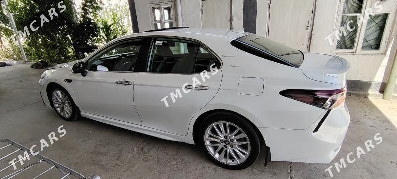 Toyota Camry 2022 - 315 000 TMT - Туркменбаши - img 2