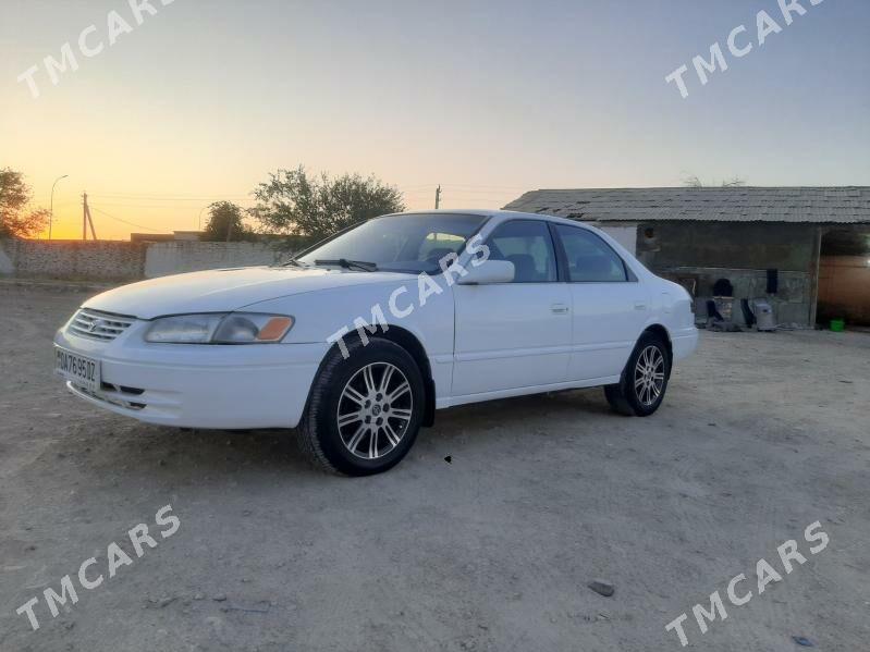 Toyota Camry 1997 - 120 000 TMT - Кёнеургенч - img 4