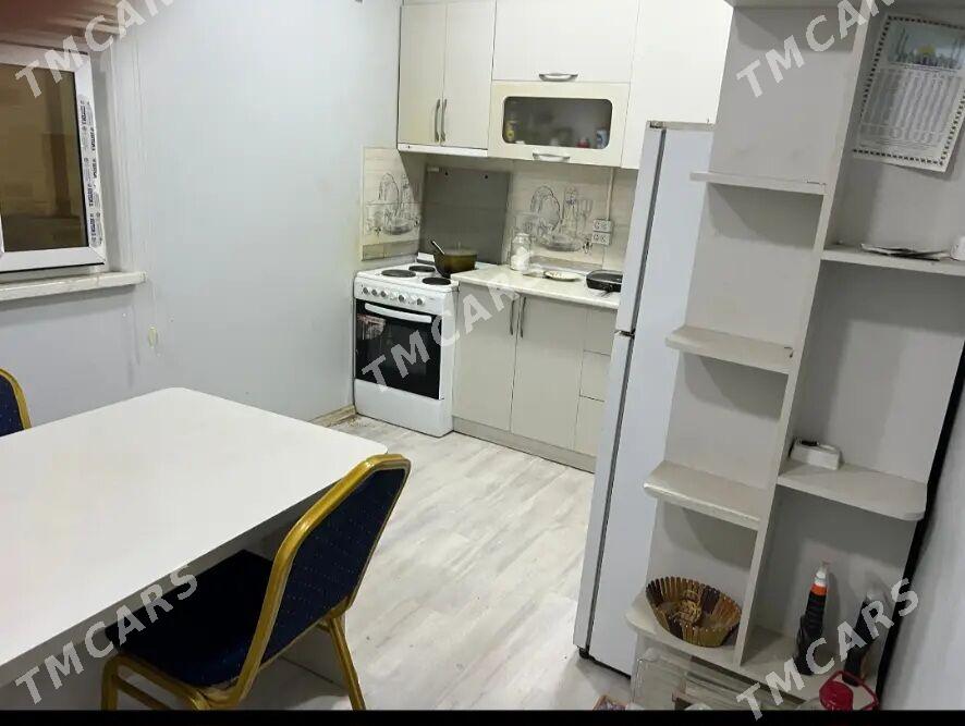 Ak Tam hususy ammar 720 m² - Aşgabat - img 4