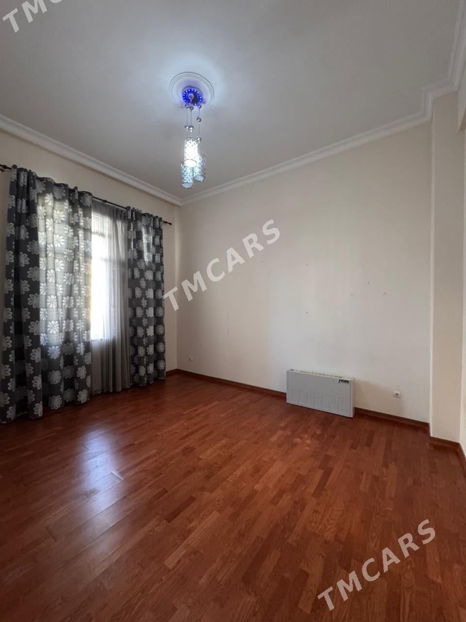 продам3 ком элитку - ул. Московская (10 йыл абаданчылык ш.) - img 6