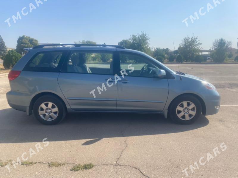 Toyota Sienna 2008 - 230 000 TMT - Mary - img 10