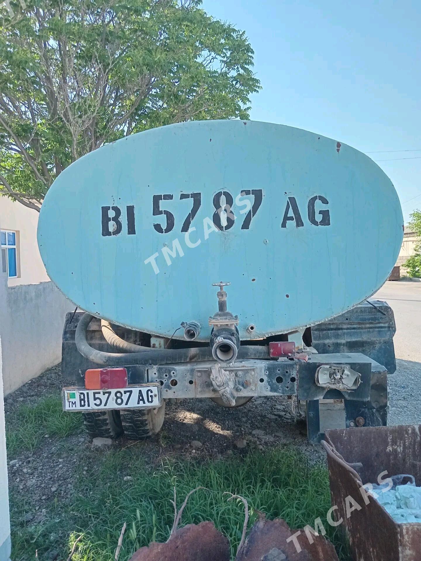 Zil 130 1993 - 70 000 TMT - Багир - img 2