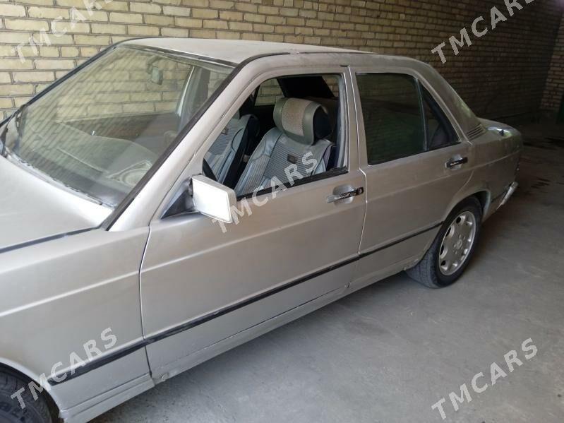 Mercedes-Benz 190E 1990 - 26 000 TMT - Туркменабат - img 3