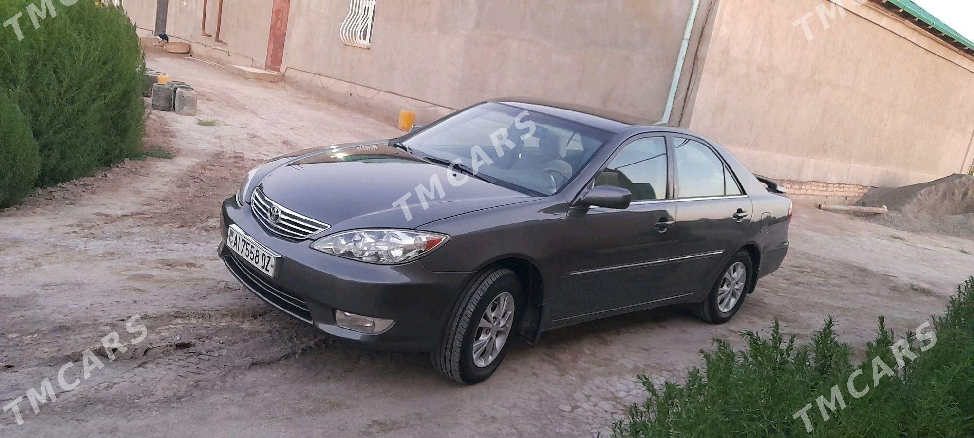 Toyota Camry 2005 - 160 000 TMT - Гурбансолтан Едже - img 3