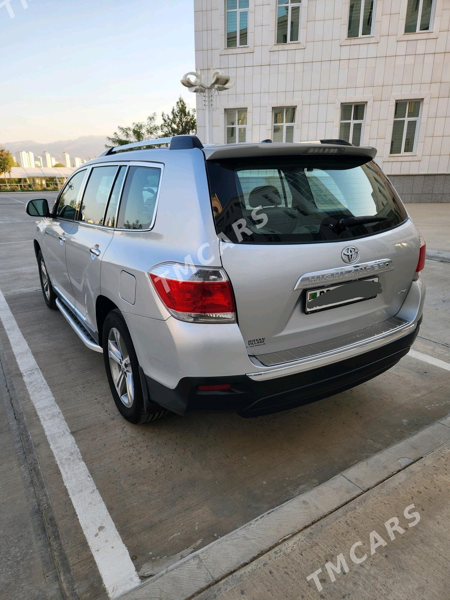 Toyota Highlander 2011 - 390 000 TMT - Ашхабад - img 5