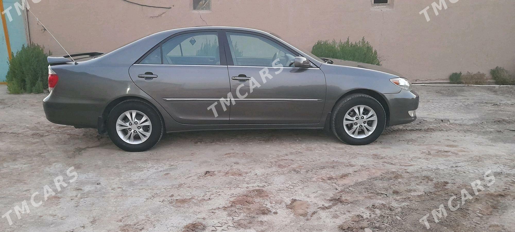 Toyota Camry 2005 - 160 000 TMT - Гурбансолтан Едже - img 6
