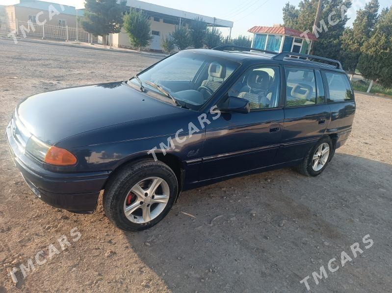 Opel Astra 1992 - 25 000 TMT - Чарджоу - img 2