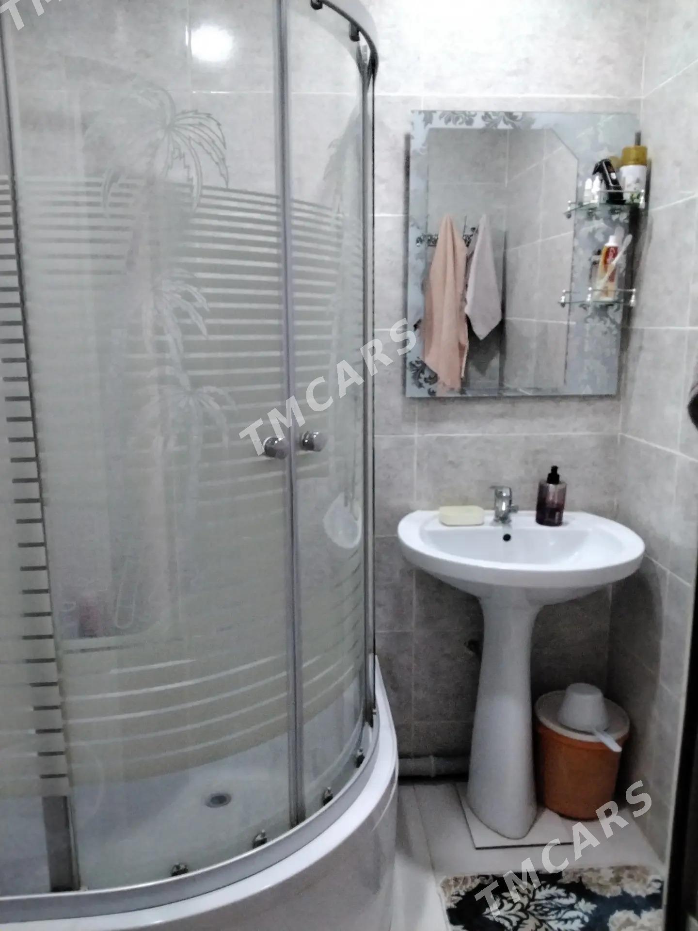 Goudan w 2 komnat - Гаудан "В" - img 2