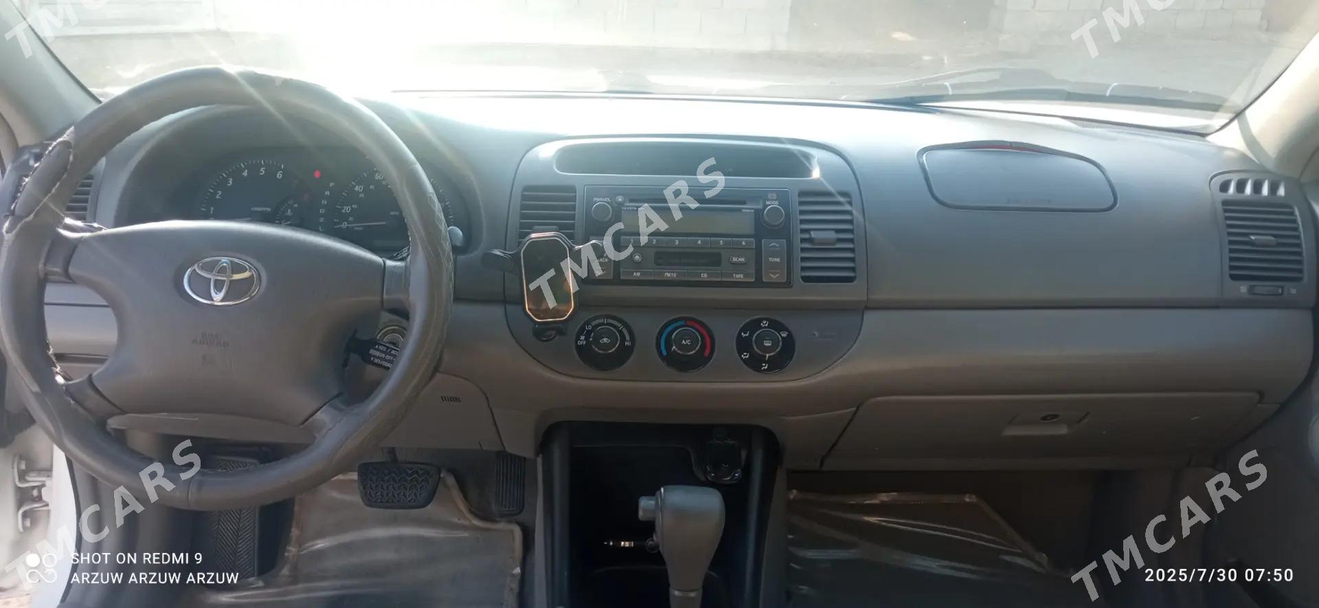Toyota Camry 2002 - 165 000 TMT - Теджен - img 2