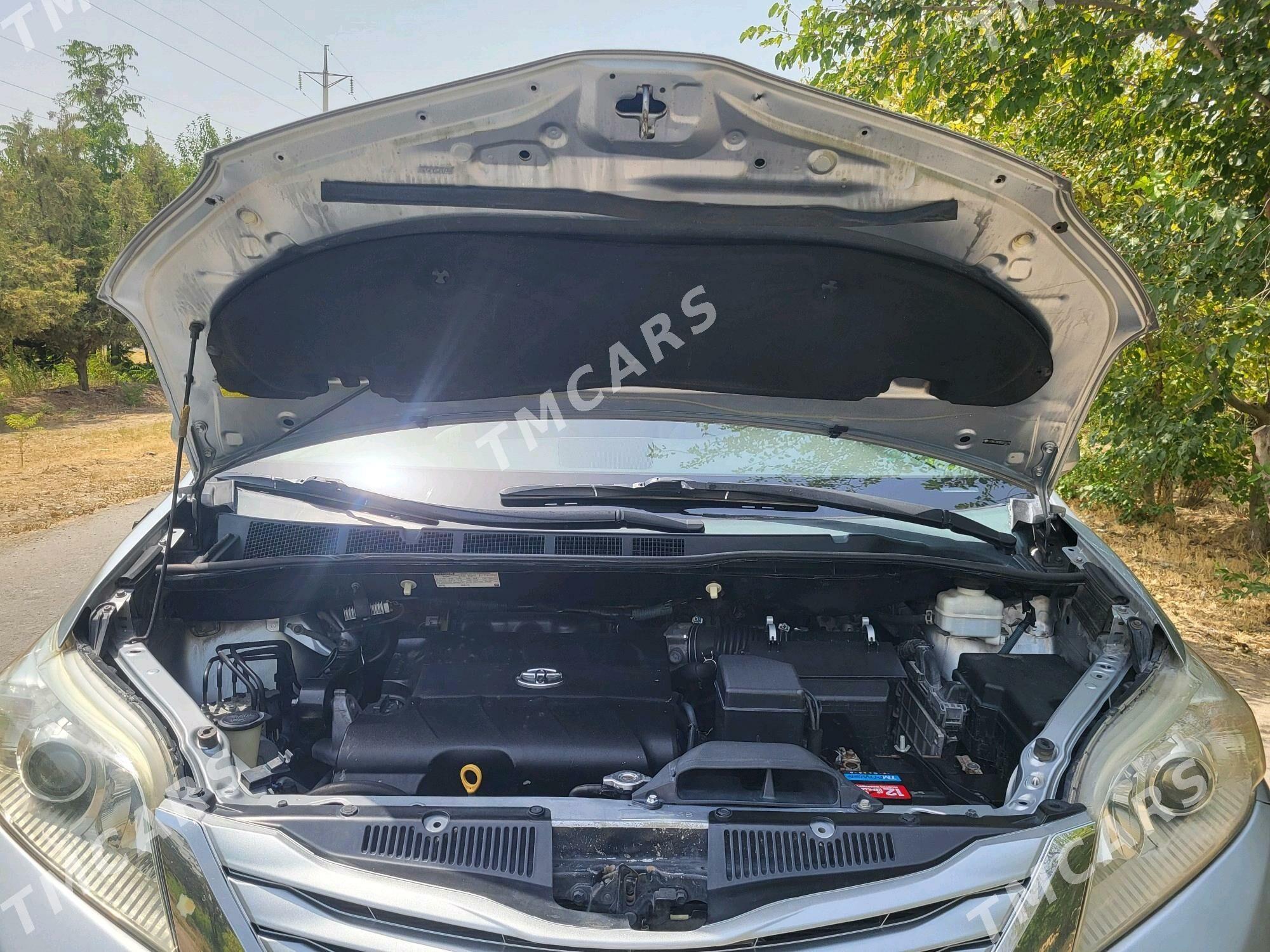Toyota Sienna 2011 - 280 000 TMT - Ашхабад - img 8