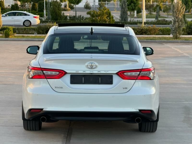 Toyota Camry 2018 - 350 000 TMT - Aşgabat - img 4