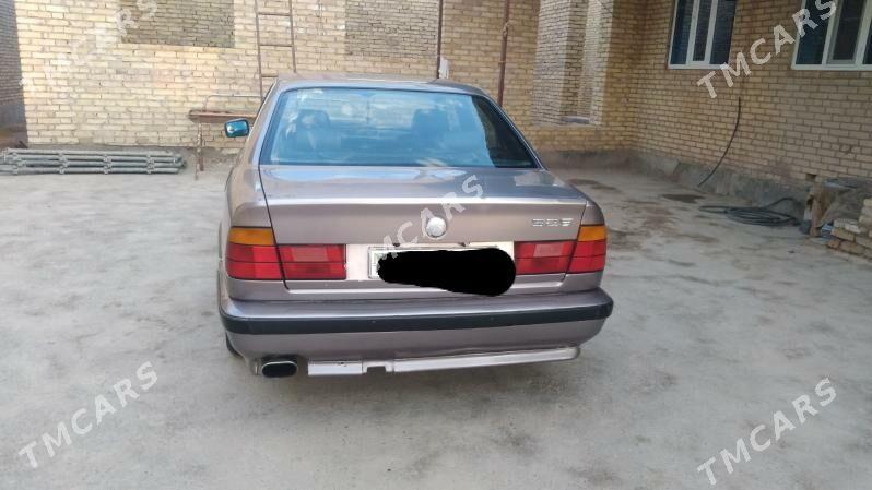 BMW 525 1992 - 70 000 TMT - Чарджоу - img 4