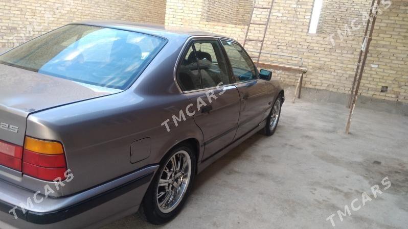 BMW 525 1992 - 70 000 TMT - Чарджоу - img 5