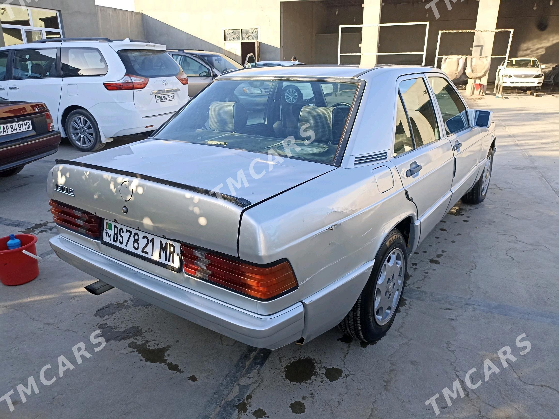 Mercedes-Benz 190E 1987 - 24 000 TMT - Mary - img 2