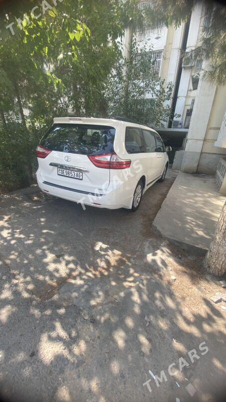 Toyota Sienna 2017 - 450 000 TMT - Parahat 5 - img 3
