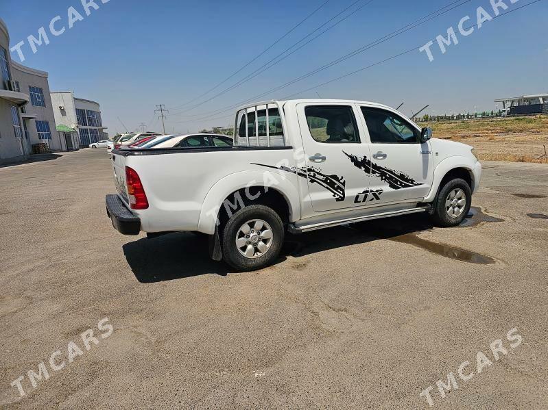 Toyota Hilux 2010 - 230 000 TMT - Mary - img 4