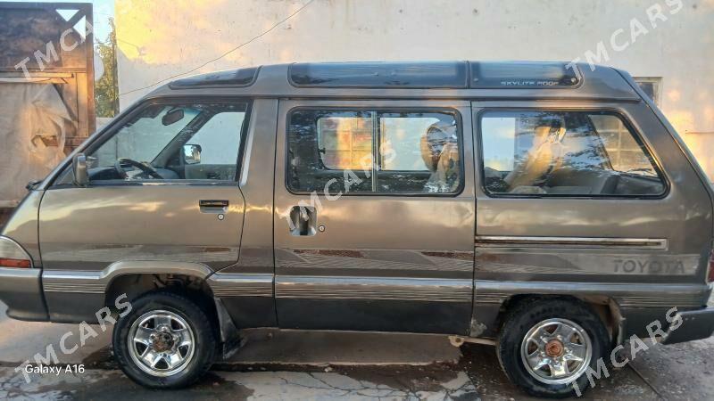 Toyota Town Ace 1989 - 19 000 TMT - Oguz han - img 2