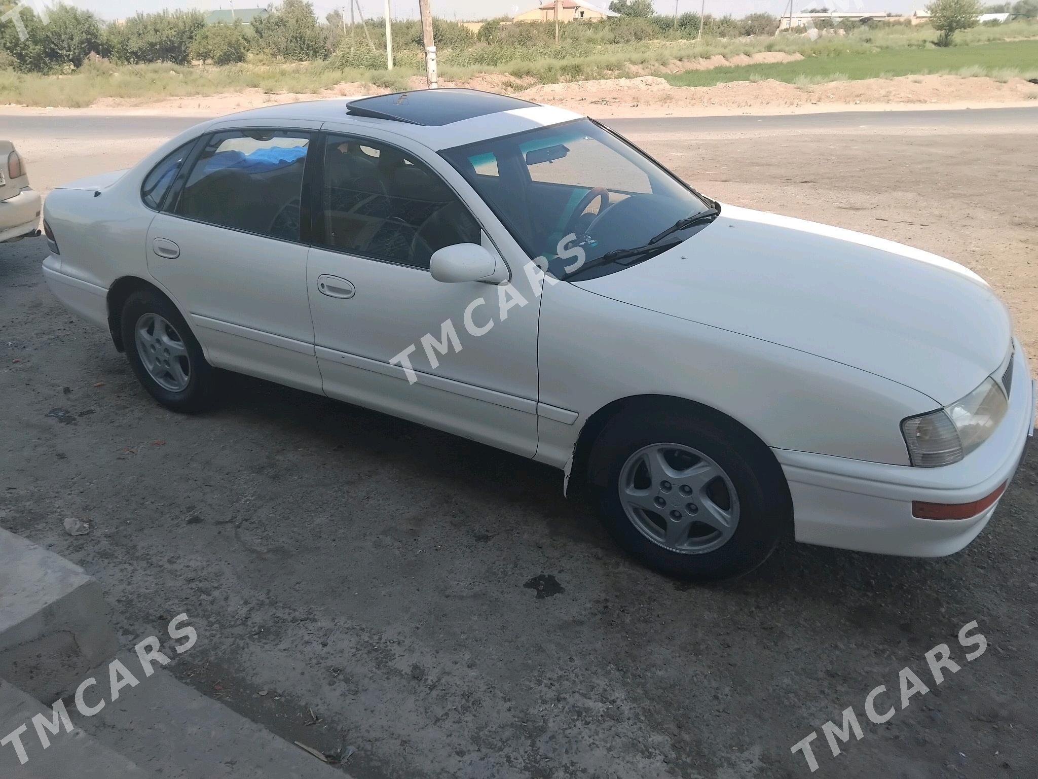 Toyota Avalon 1996 - 115 000 TMT - Сакар - img 2