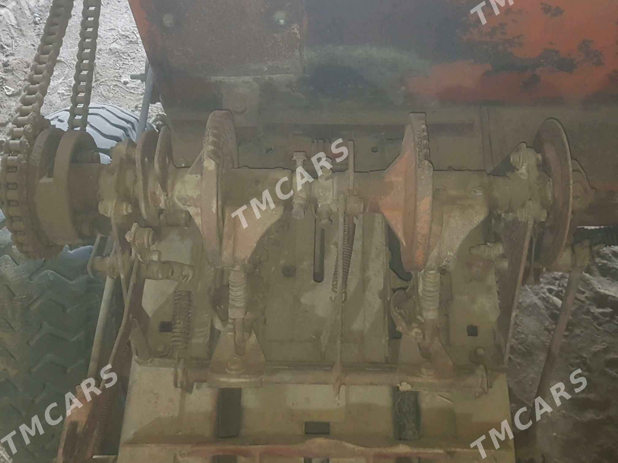 MTZ 80 2023 - 50 000 TMT - Çärjew - img 4