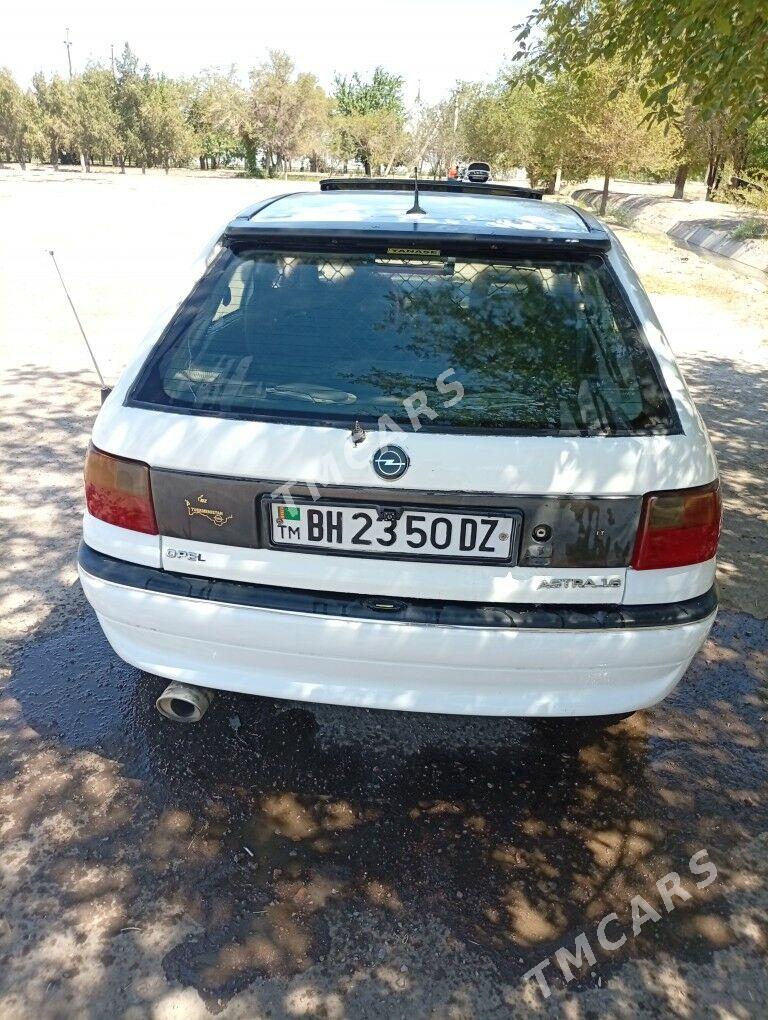 Opel Astra 1996 - 32 000 TMT - Дашогуз - img 5