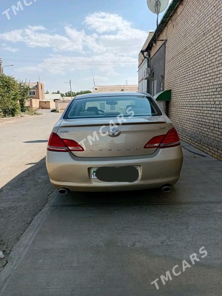 Toyota Avalon 2007 - 160 000 TMT - Халач - img 2