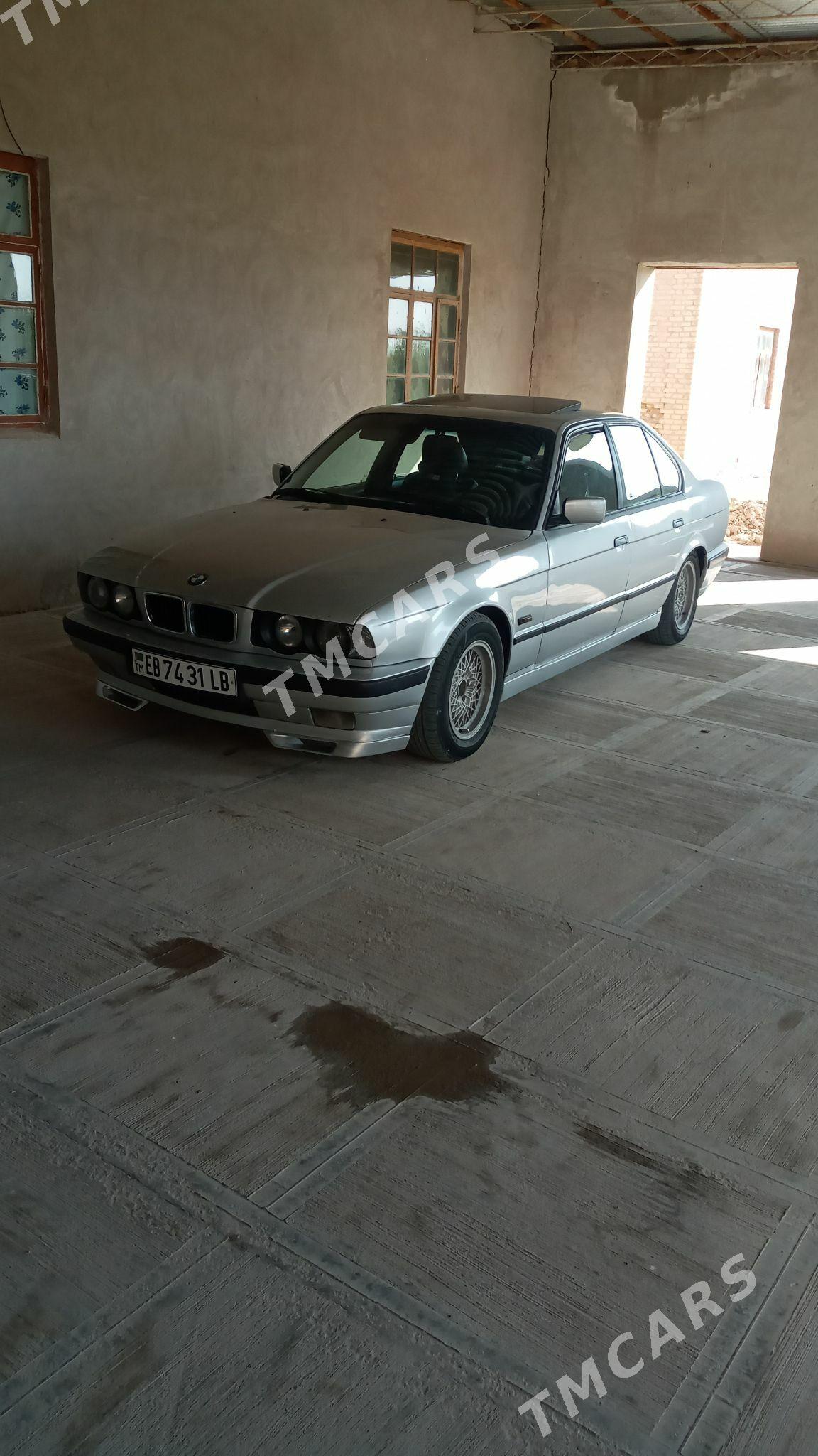BMW E34 1994 - 55 000 TMT - Türkmenabat - img 4
