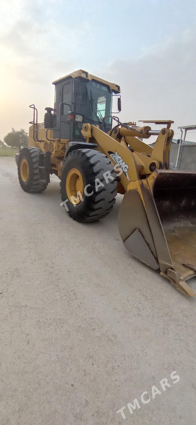 XCMG ZL50 2013 - 600 000 TMT - Бузмеин - img 9