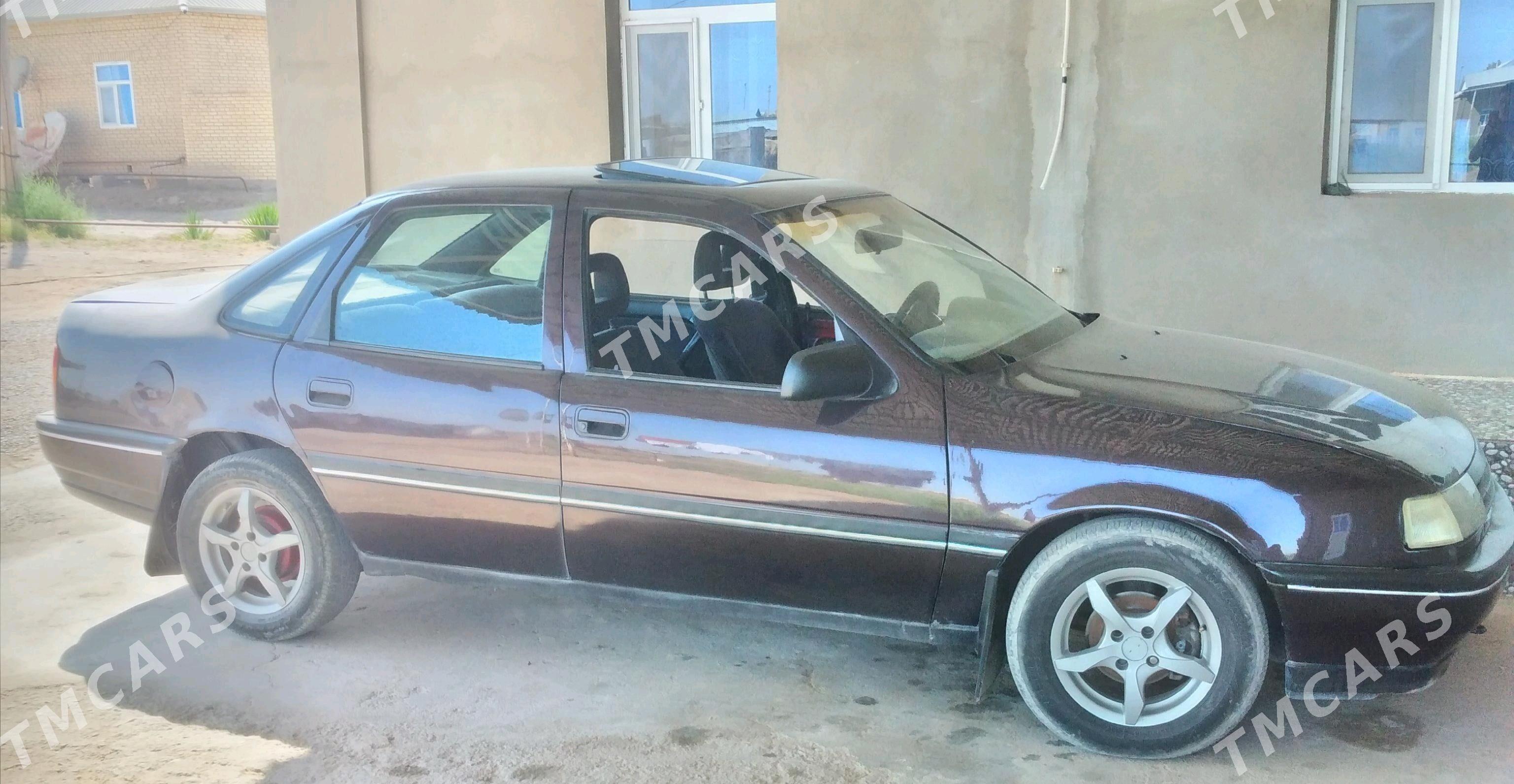 Opel Vectra 1991 - 26 000 TMT - Mary - img 3