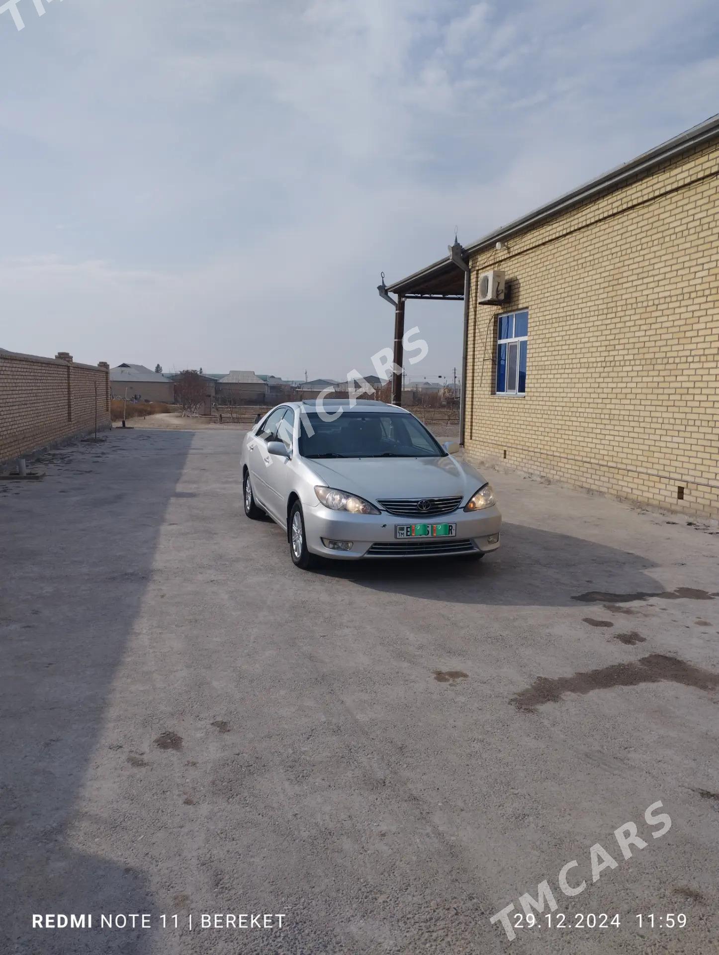 Toyota Camry 2002 - 170 000 TMT - Mary - img 2