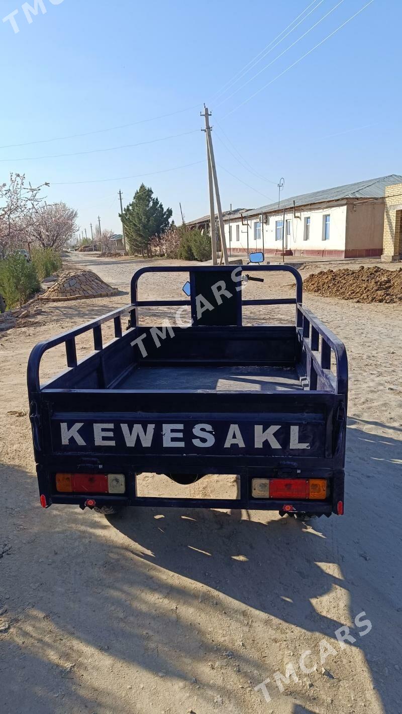 Fekon FK200-14G 2014 - 17 000 TMT - Farap - img 2