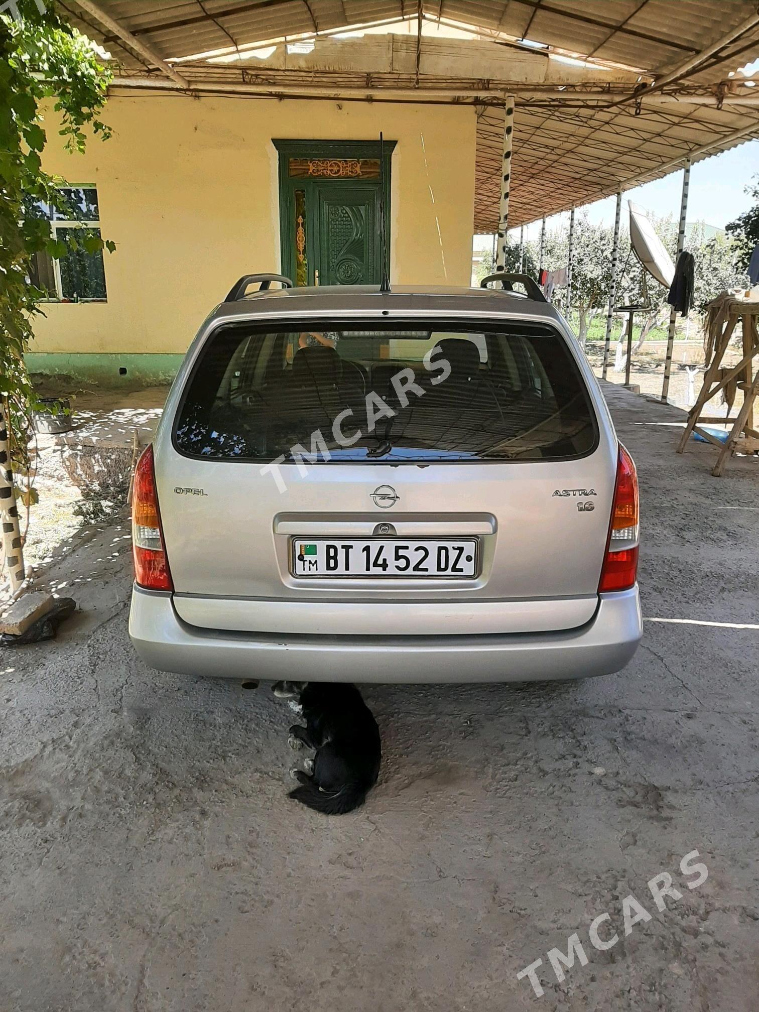 Opel Astra 2001 - 75 000 TMT - Дашогуз - img 3