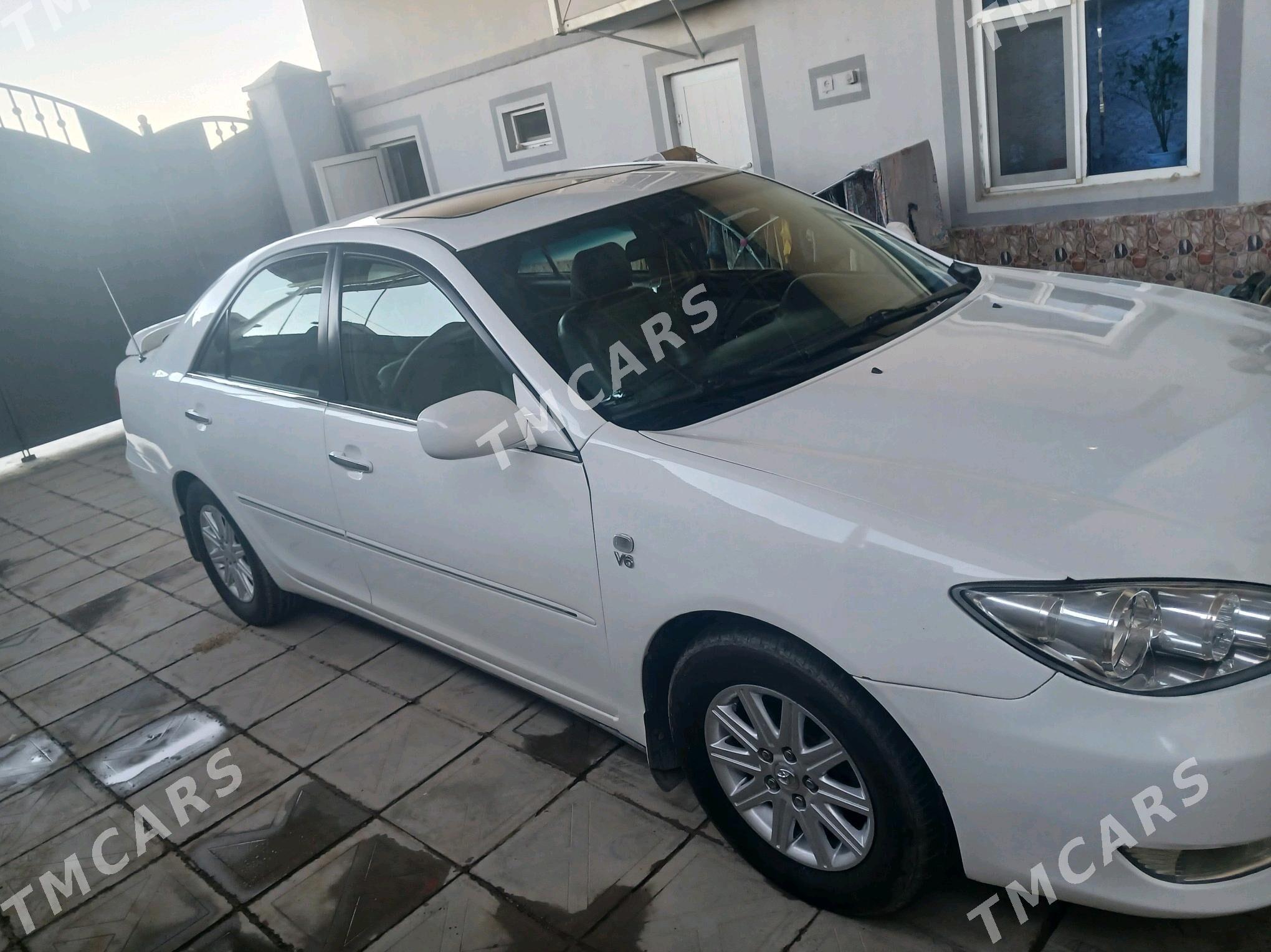 Toyota Camry 2005 - 200 000 TMT - Baýramaly - img 4