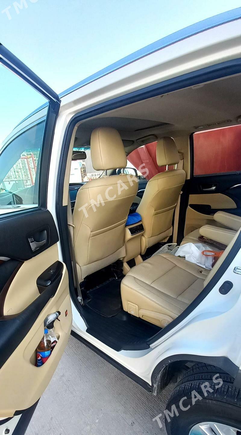 Toyota Highlander 2015 - 365 000 TMT - Aşgabat - img 4