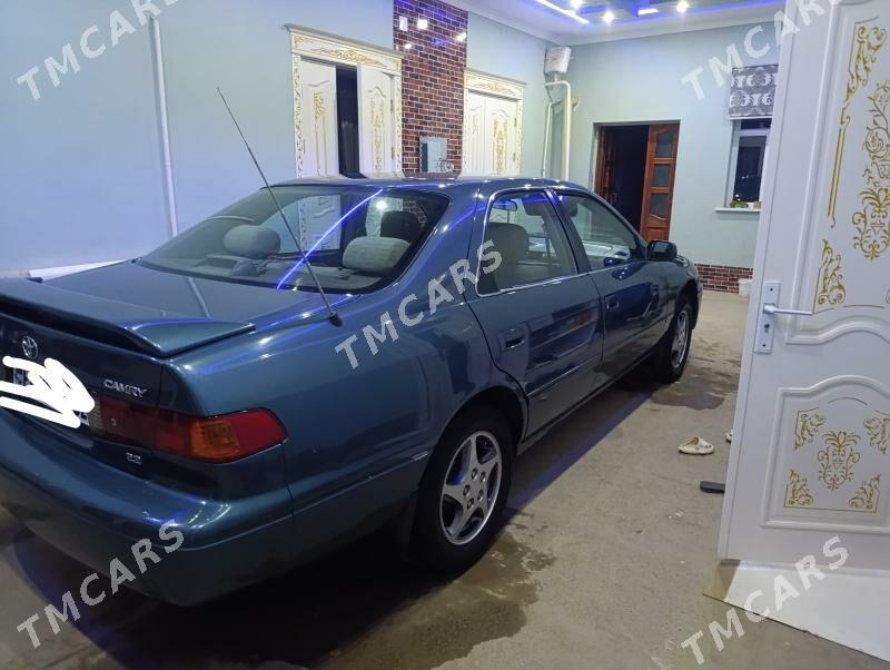 Toyota Camry 2000 - 138 000 TMT - Köneürgenç - img 2