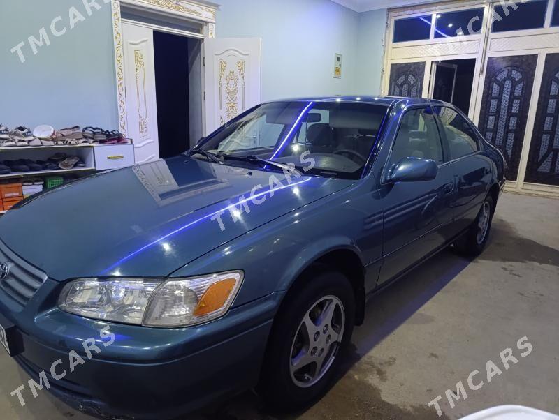Toyota Camry 2000 - 138 000 TMT - Köneürgenç - img 3