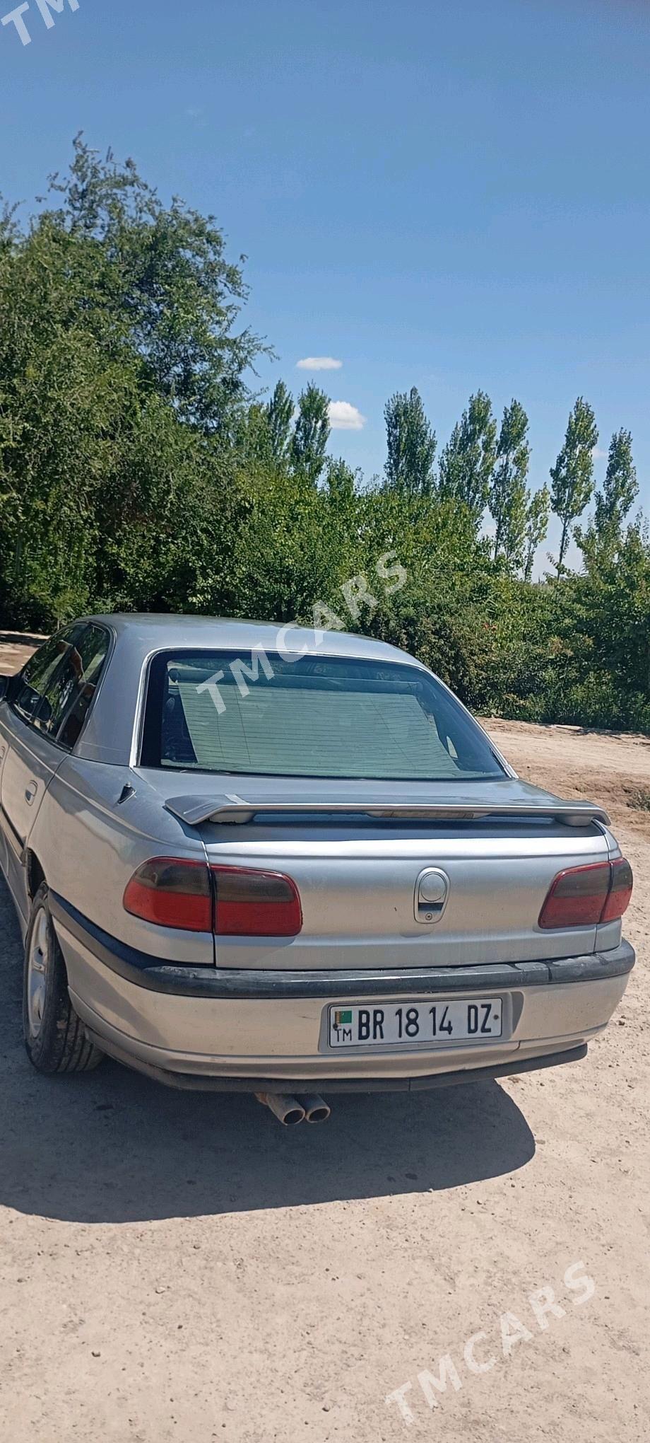 Opel Omega 1994 - 30 000 TMT - Губадаг - img 4