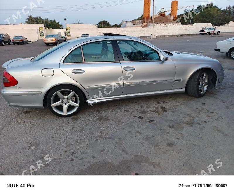 Mercedes-Benz E320 2004 - 130 000 TMT - Туркменбаши - img 3