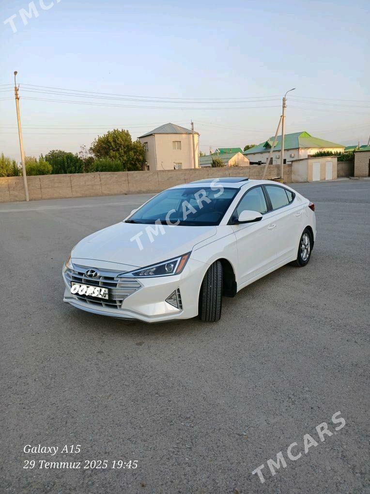 Hyundai Elantra 2020 - 255 000 TMT - Büzmeýin GRES - img 3