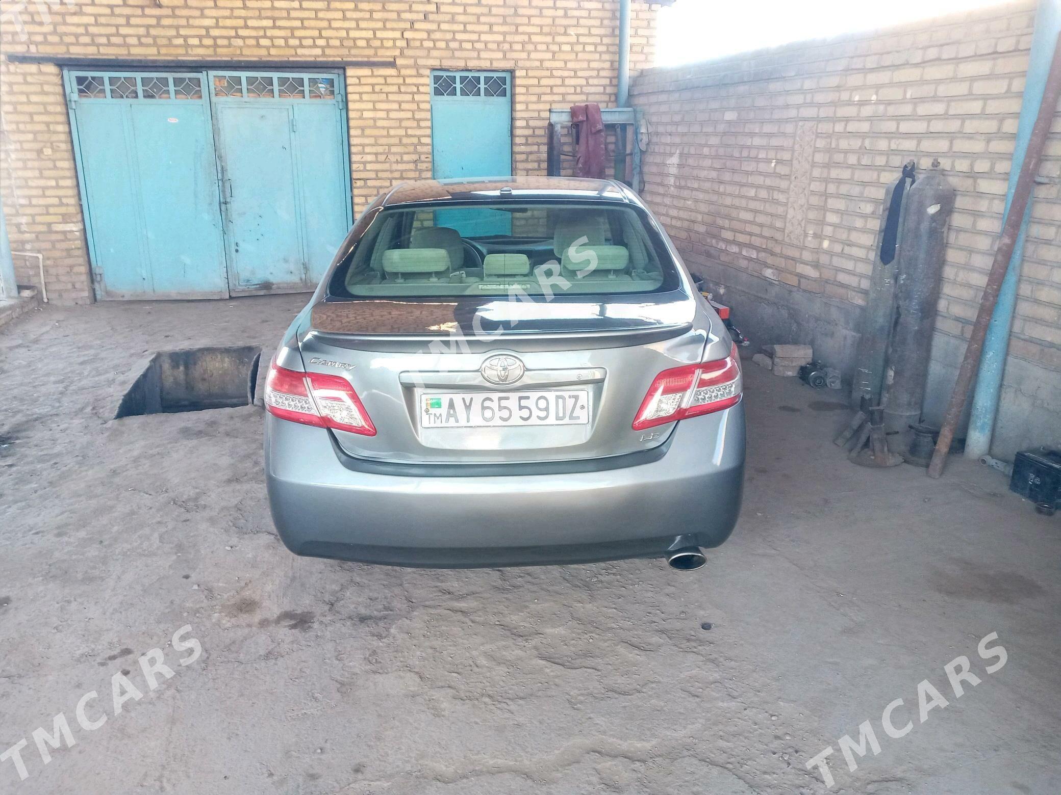 Toyota Camry 2010 - 170 000 TMT - Görogly (Tagta) - img 2
