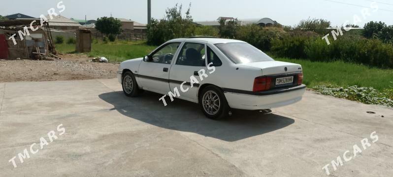 Opel Vectra 1992 - 25 000 TMT - Мары - img 4
