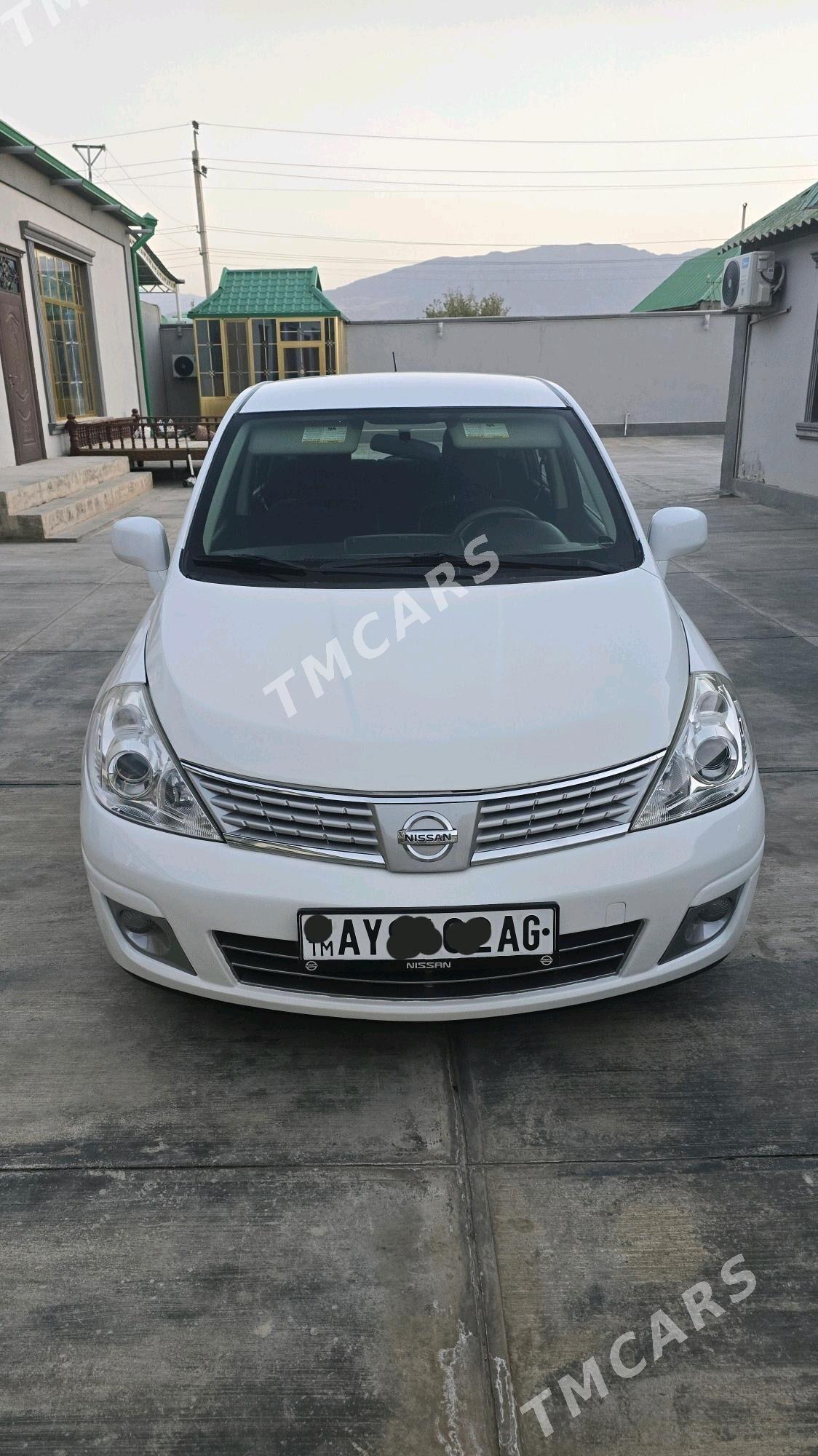 Nissan Versa 2011 - 126 000 TMT - Ашхабад - img 3