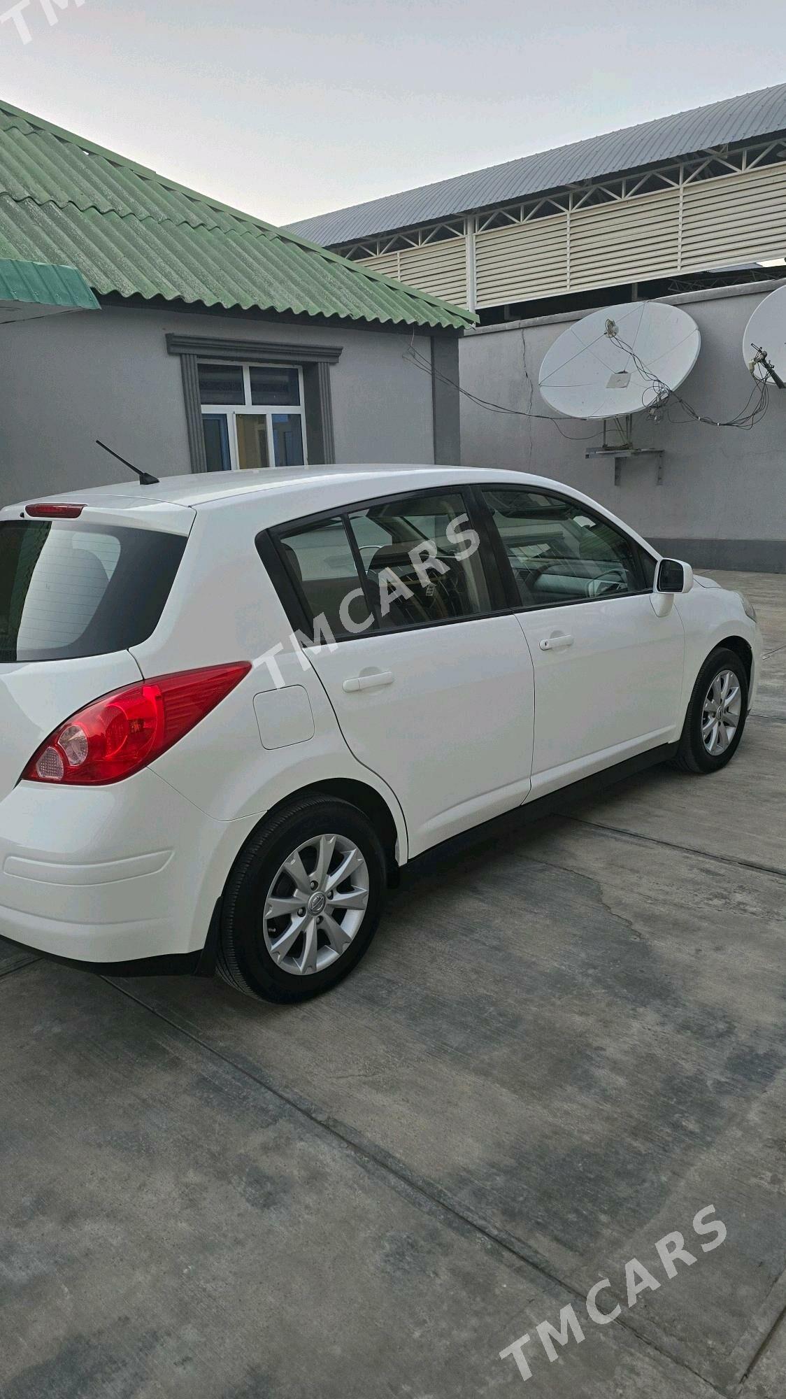 Nissan Versa 2011 - 126 000 TMT - Ашхабад - img 6