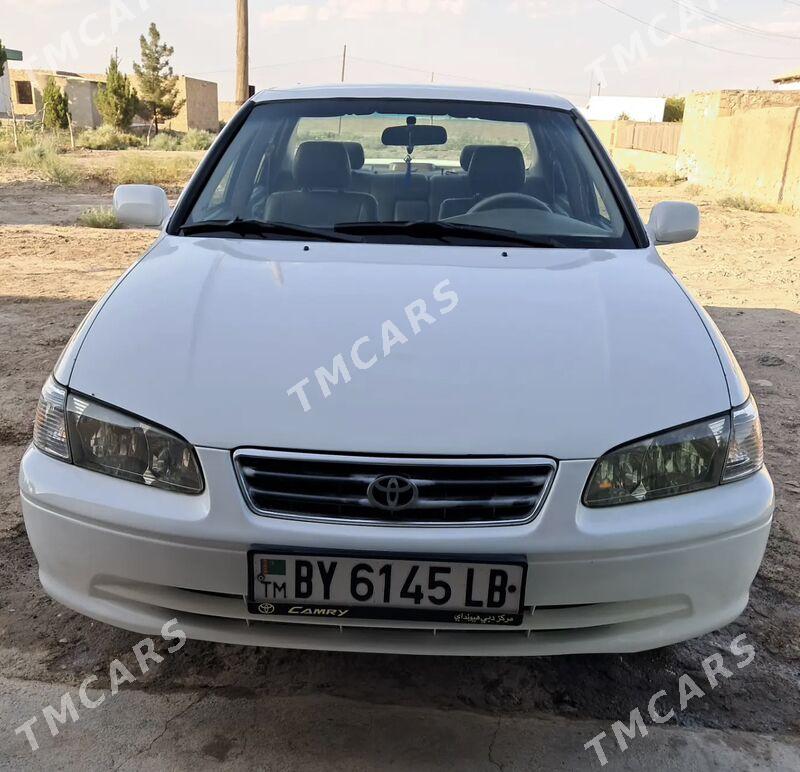 Toyota Camry 2000 - 150 000 TMT - Керки - img 3